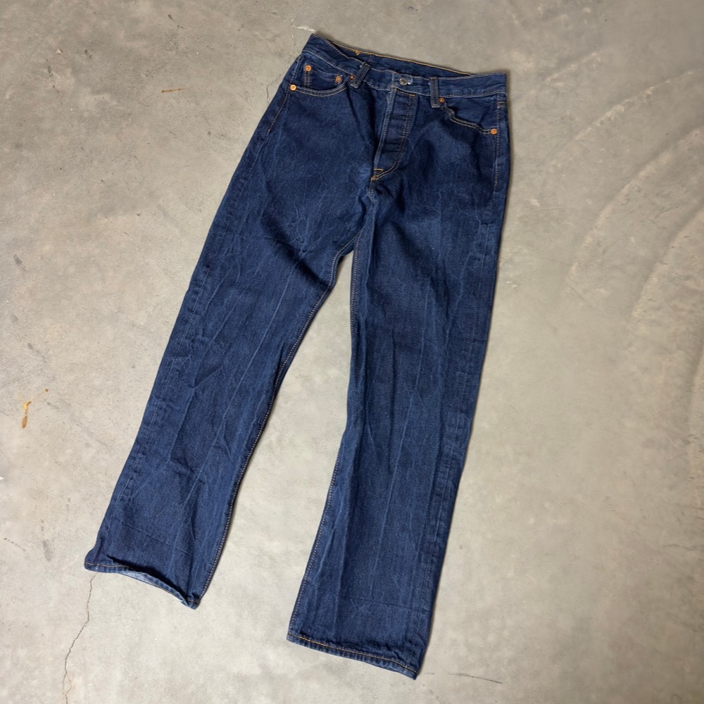 Levi's 501 Original Fit Jeans Mens 31x32 Indigo Blue Straight Leg Baggy Heritage